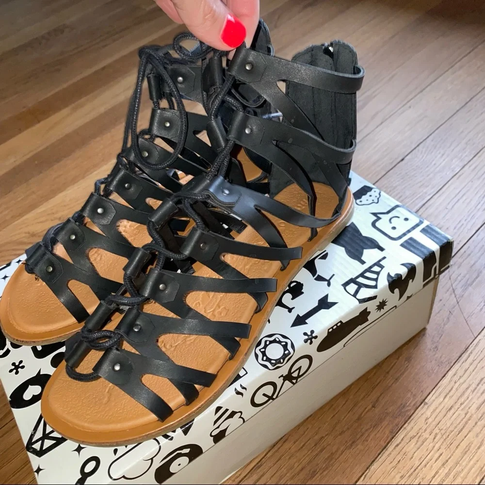 W 8.5 8 1/2 Black Bamboo lace up Sandals shoes flats dress open toe Beach Summer - Picture 4 of 7